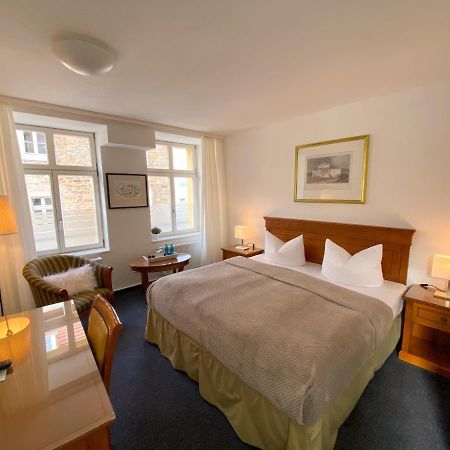Deckerts Hotel Am Katharinenstift Lutherstadt Eisleben Eksteriør billede