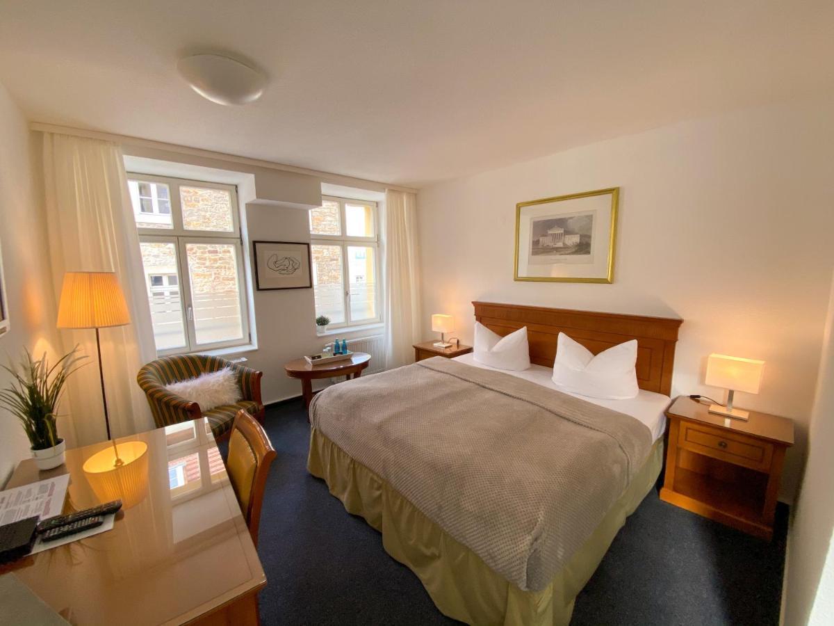 Deckerts Hotel Am Katharinenstift Lutherstadt Eisleben Eksteriør billede