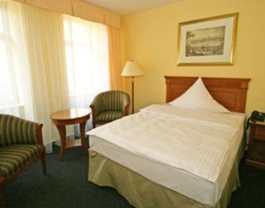 Deckerts Hotel Am Katharinenstift Lutherstadt Eisleben Værelse billede
